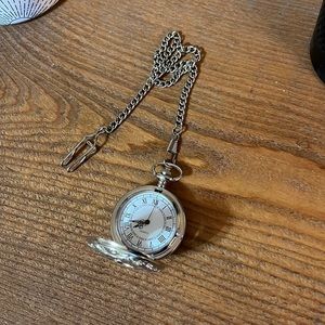Vintage Pocket Watch, Roman Numerals Scale, Quartz Pocket Watch with Chain